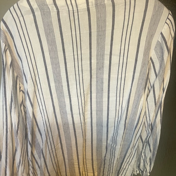 Loft button down top - Picture 2 of 2